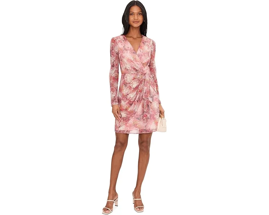 Платье Printed Metallic Crinkle с драпировкой от Adrianna Papell