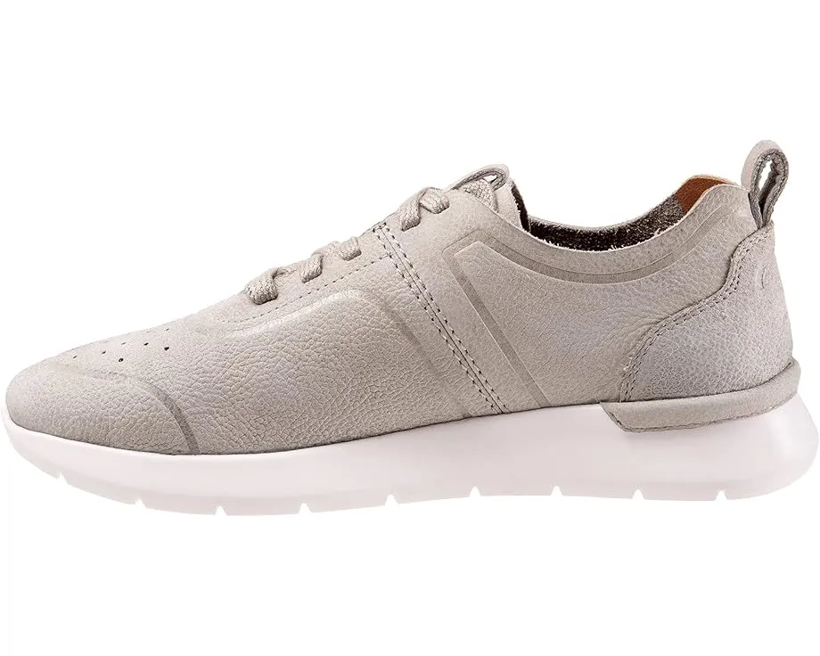 Кроссовки SoftWalk Stella из кожи с перфорацией