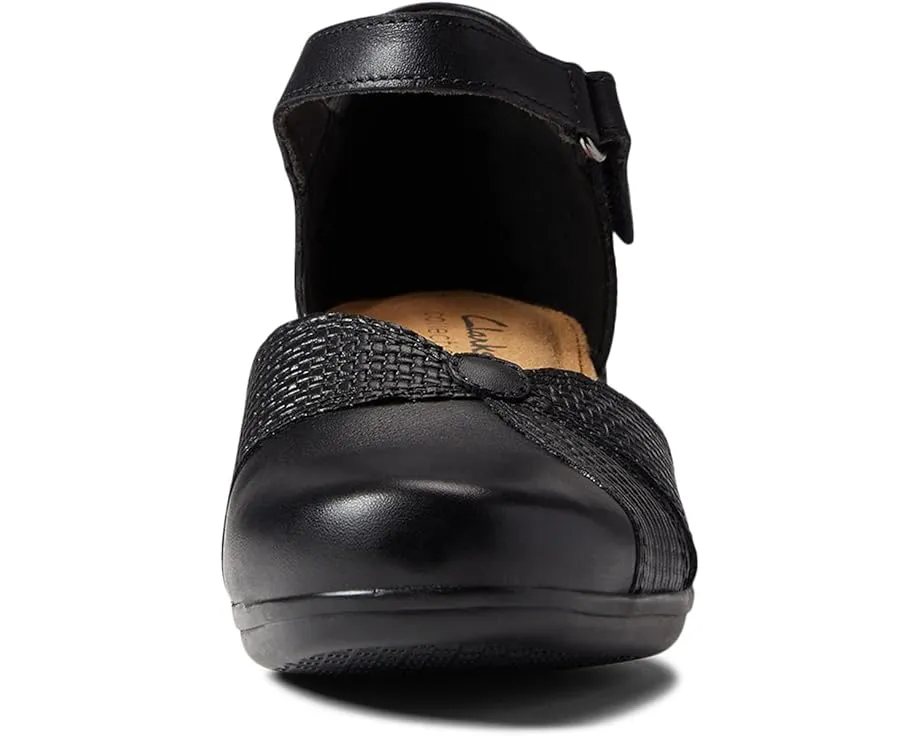 Босоножки Emily Rae на устойчивом каблуке с регулируемым ремешком от Clarks