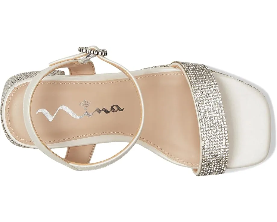 Детские босоножки Nina Kids Marysol на каблуке со стразами