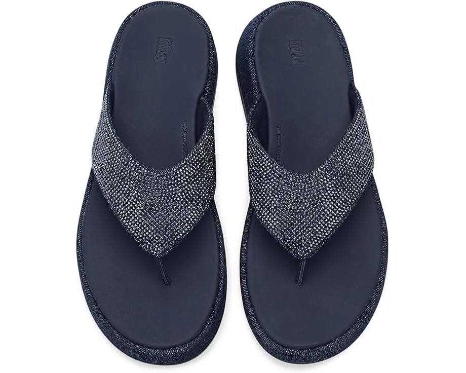 Сандалии FitFlop F Mode Toe Post из денима с кристаллами Hotfix