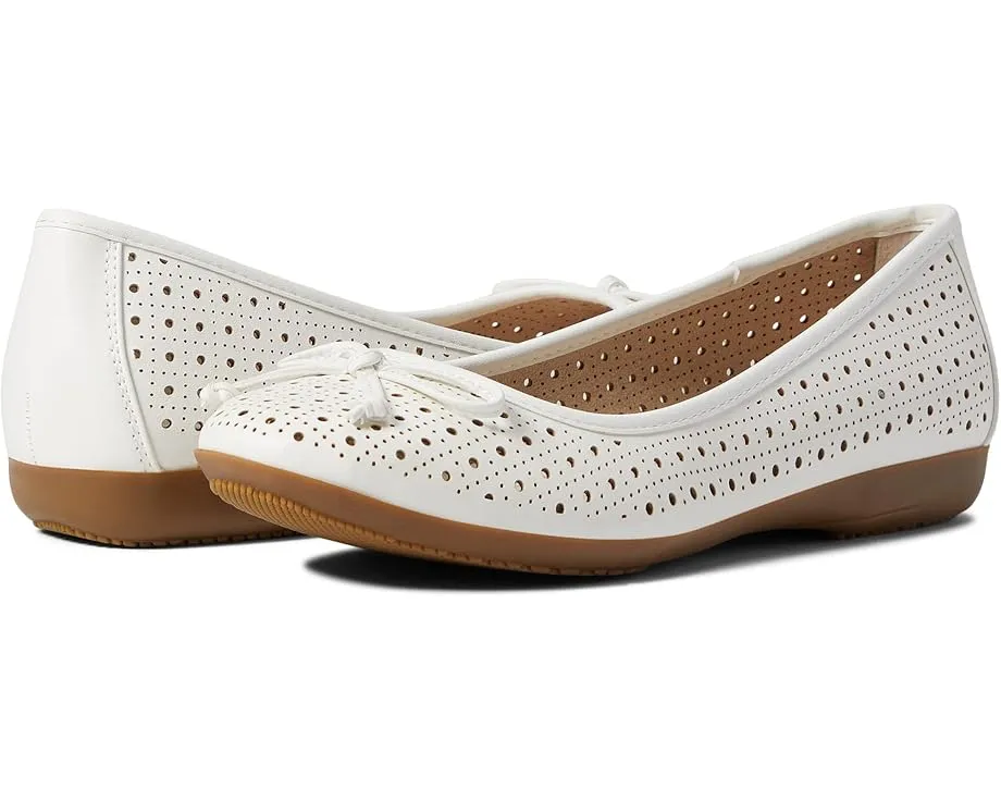 Cliffs by White Mountain балетки Cheryl с бантом на мыске и текстурным каблуком