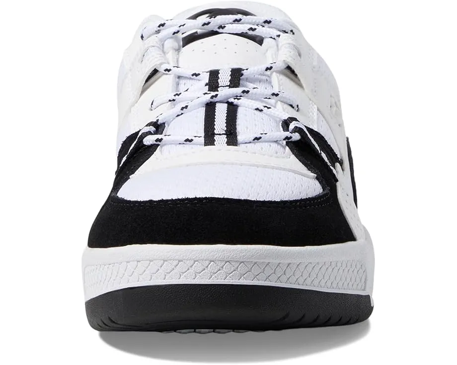 Кроссовки DC Construct с кожаным верхом и резиновой подошвой