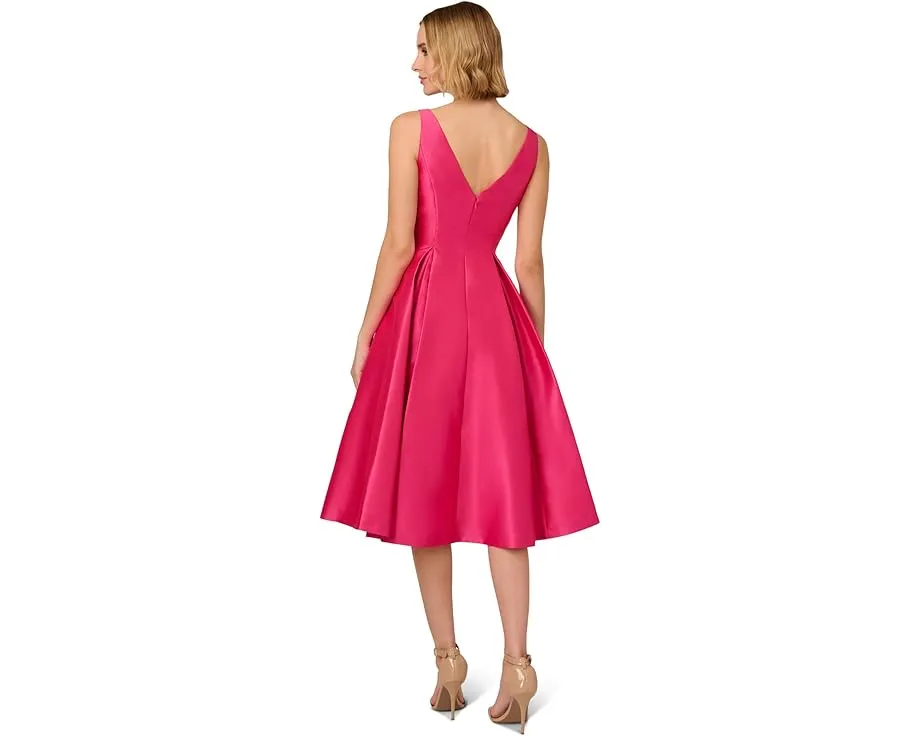 Платье Adrianna Papell без рукавов длины миди из атласа с запахом