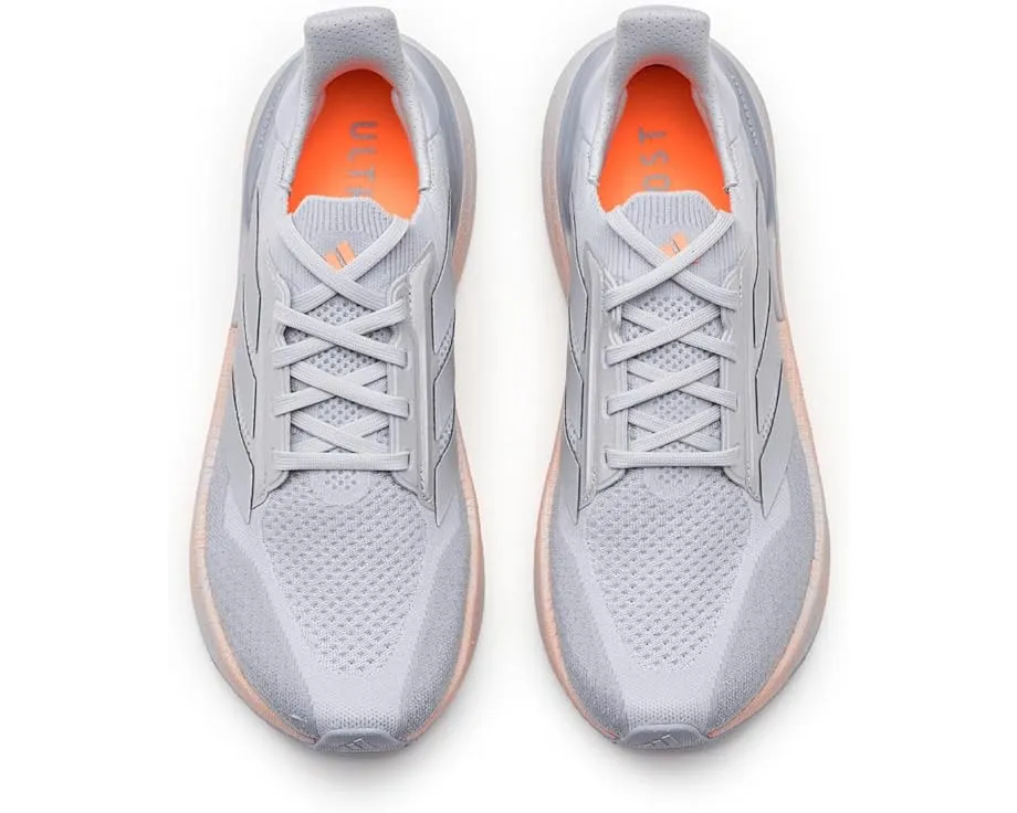 Беговые кроссовки Ultraboost 5x от adidas с технологией BOOST и системой Torsion