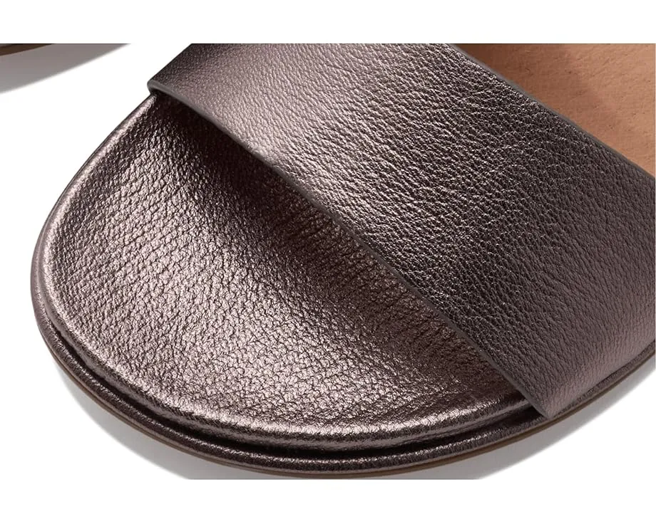 Сандалии Lottie с гибкой перемычкой от Gentle Souls by Kenneth Cole
