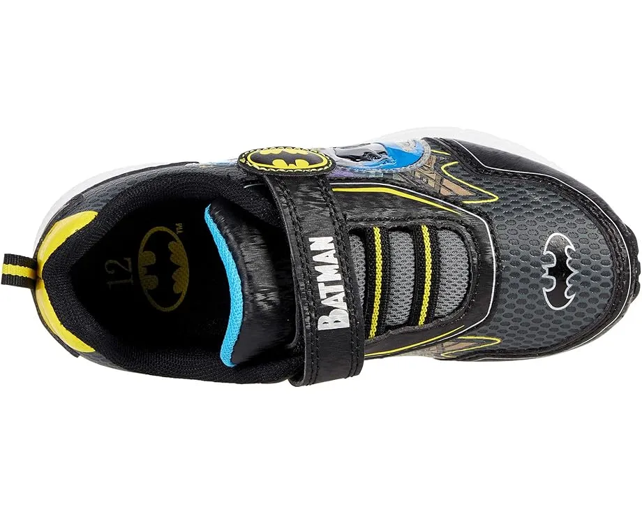 Кроссовки Josmo Batman Lighted для малышей и маленьких детей со светящейся подошвой
