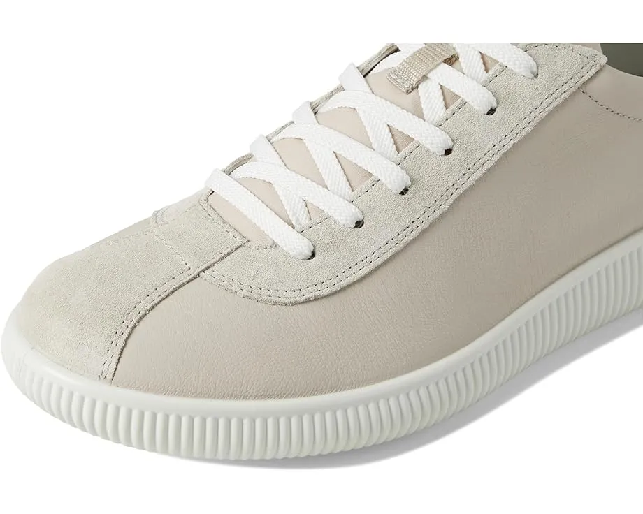 Кроссовки ECCO Soft Zero Lace Up из зерненой кожи с полиуретановой подошвой