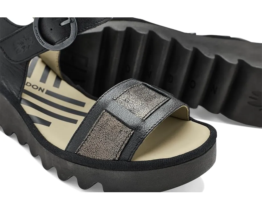 Сандалии FLY LONDON Beik618fly на танкетке с регулируемым ремешком на липучке