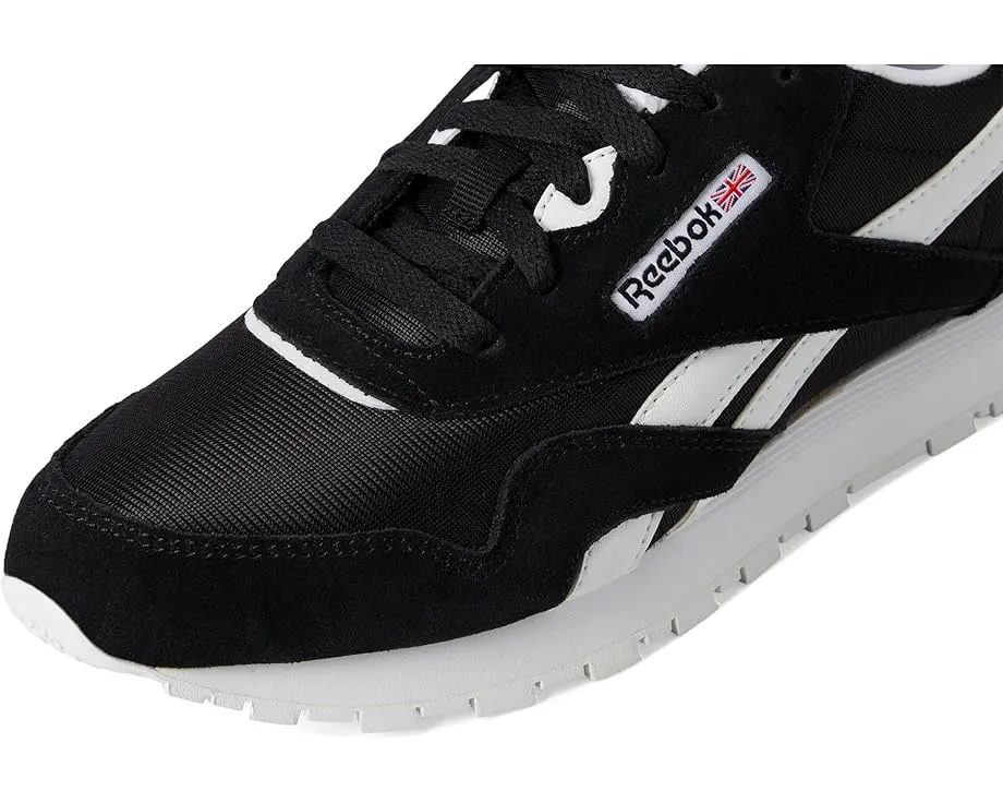 Кроссовки Reebok Kids Classic Nylon с сетчатым верхом и резиновой подошвой
