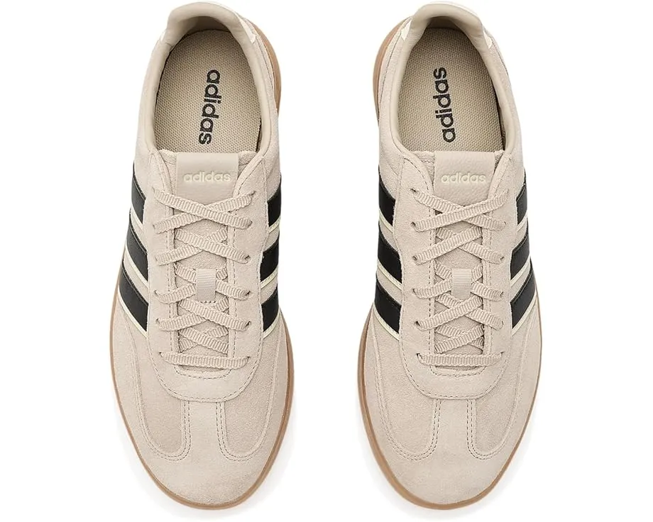 Кроссовки Barreda Decode Lux от Adidas с замшей и кожей