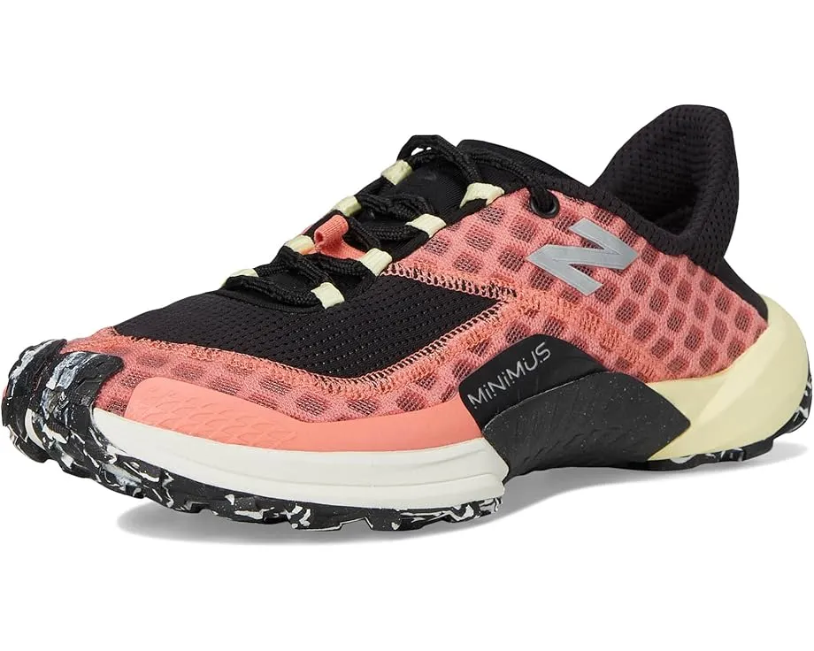 Трейловые кроссовки New Balance Minimus Trail v1 с технологией FuelCell и подошвой AT Tread