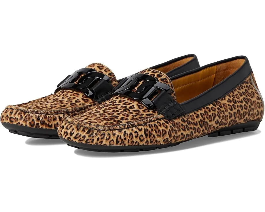 Лоферы Vaneli Aiker из мягкой кожи с цепным декором