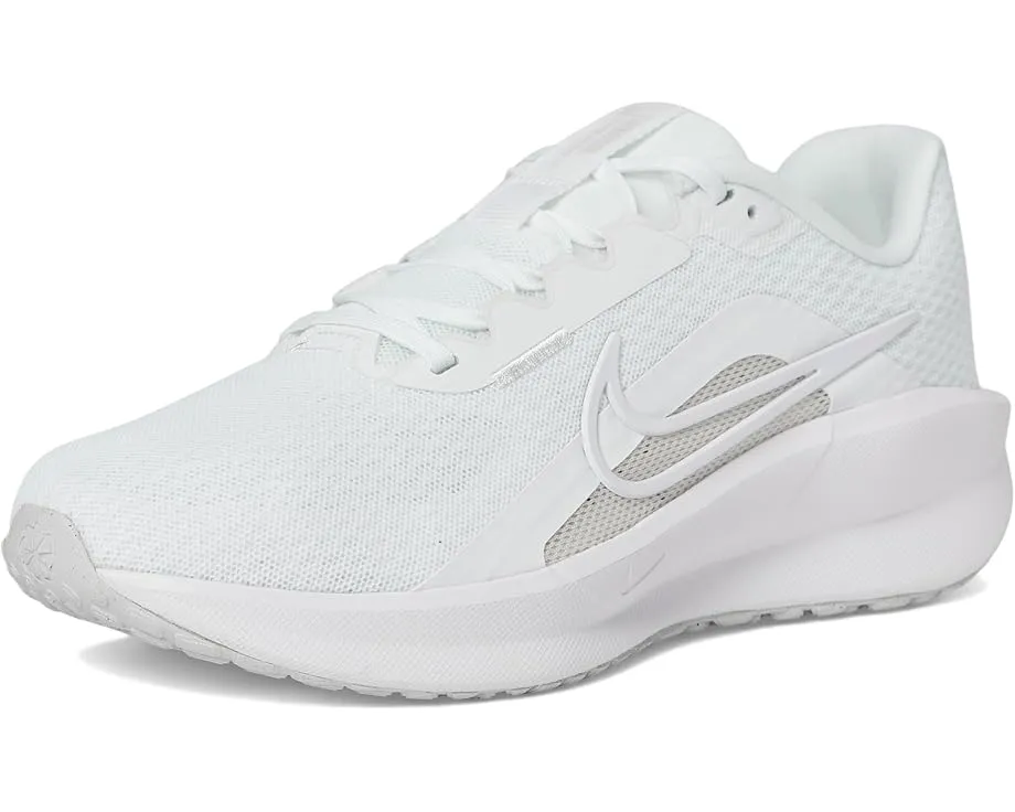 Кроссовки Nike Downshifter 13 с обновленной амортизацией для бега