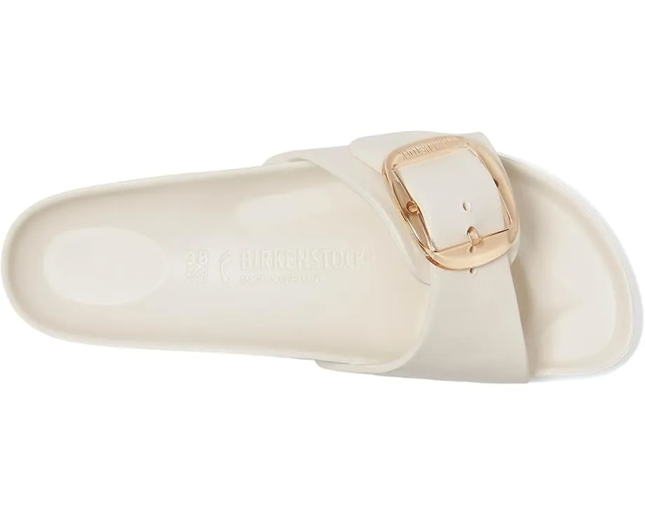 Сандалии Madrid Big Buckle EVA от Birkenstock с крупной пряжкой и стелькой из ЭВА