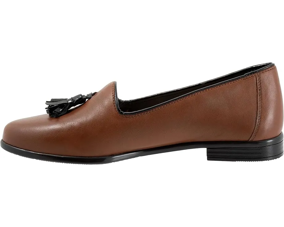 Лоферы Trotters Liz Tassel с кисточкой и миндалевидным носком