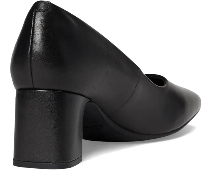 Туфли Clarks Fernie Court с квадратным носком и стелькой Contour Cushion
