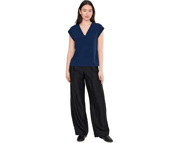 Топ Trina Turk Zula с V-образным вырезом и плиссировкой