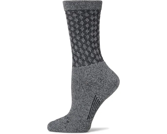 Носки Feetures Max Cushion Crew с анатомическим дизайном и компрессией