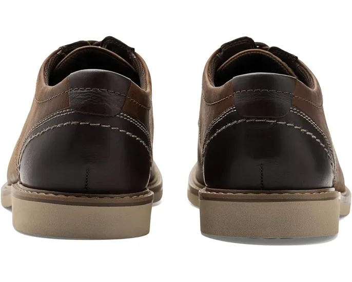 Туфли Clarks Radcliff Low с кожаным верхом и круглым носком