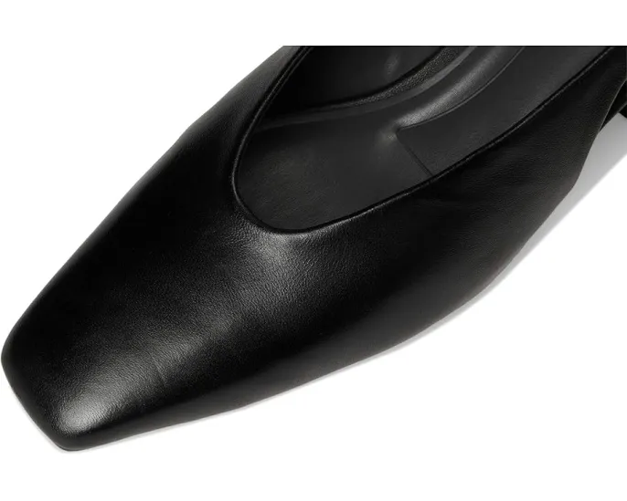 Туфли A-Sutton от Franco Sarto с острым носком и ремешком на щиколотке