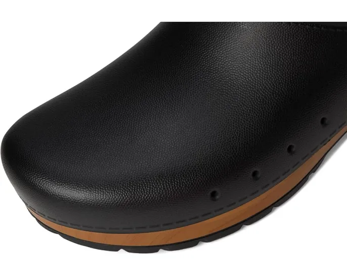 Dansko Kane Clog из биоразлагаемого материала I'm green EVA с технологией Natural Arch