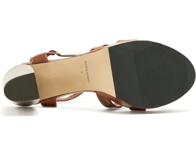 Сандалии Bernardo Vittor с плетёным верхом и каблуком платформы