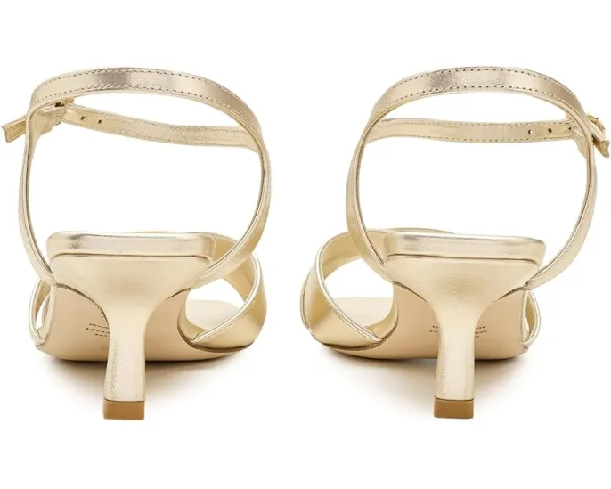 Босоножки Stuart Weitzman Vinnie Sandal 50 на каблуке kitten heel