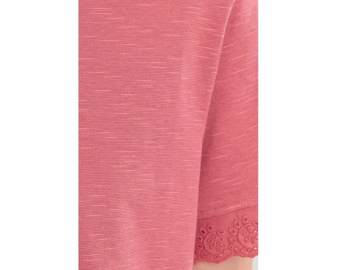Футболка Clara Tee с кружевной отделкой из органического хлопка и TENCEL Toad&Co