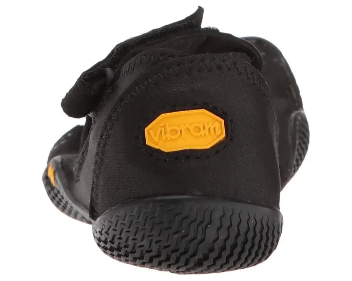 Обувь Vibram FiveFingers V-Soul для занятий в помещении с подошвой XS Trek