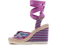 Босоножки-танкетки Bealie с плетеным верхом и шнуровкой Vince Camuto