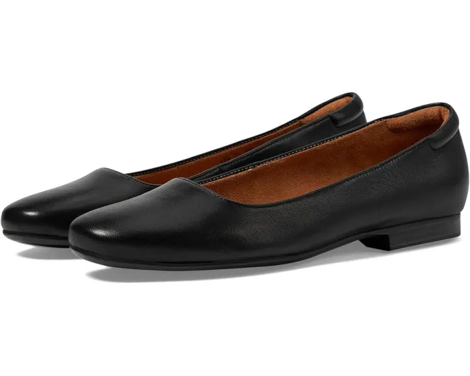 Балетки Kelly Ballet с квадратным носком на небольшом каблуке