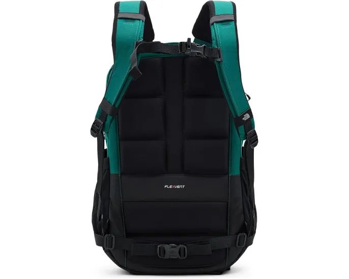Рюкзак The North Face Surge с системой вентиляции FlexVent и защитным отделением для ноутбука
