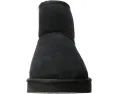 Мини-ботинки UGG Classic Mini II с водонепроницаемой пропиткой и подошвой Treadlite