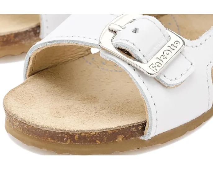 Сандалии Naturino Bea с открытым носком и двойными ремешками