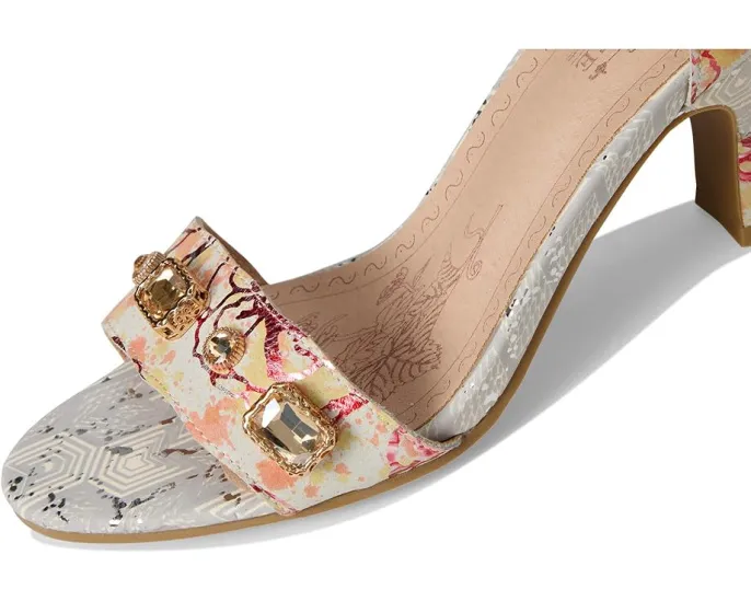 Сандалии Aquavelva с металлическим блеском и стразами L'Artiste by Spring Step