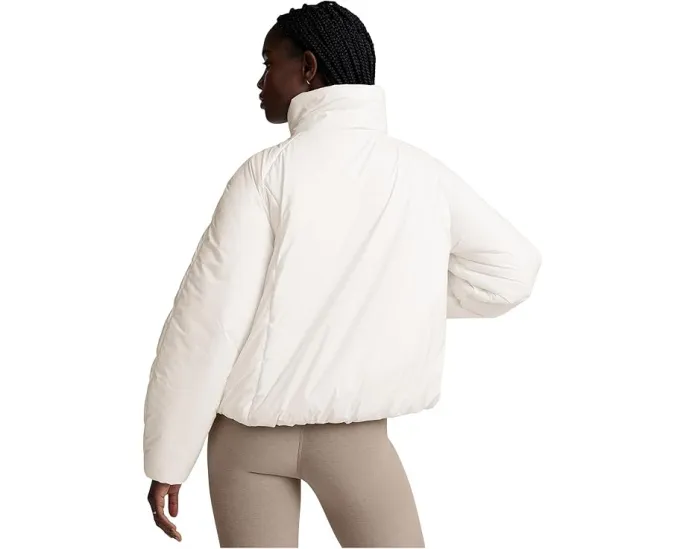Пуховик Beyond Yoga Essential Warm Up Puffer с капюшоном кокон