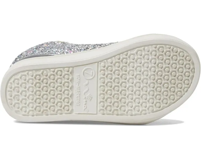 Детские кроссовки Nina Kids Yuti с блестками и аппликациями в виде звезд