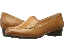 Лоферы Monarch от Trotters с мягкой стелькой и каблуком из искусственной резины