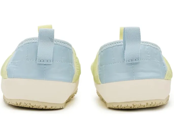Детские утепленные тапочки The North Face Kids Thermoball Traction Mule II с подошвой из переработанной резины