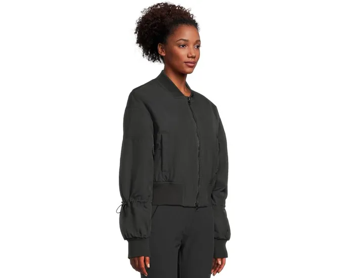 Куртка-бомбер adidas by Stella McCartney Cropped с технологией WIND.DRY