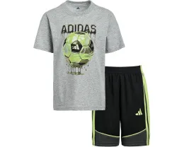 Детский комплект adidas Kids Heather Colorblock с футболкой и шортами в футбольной тематике