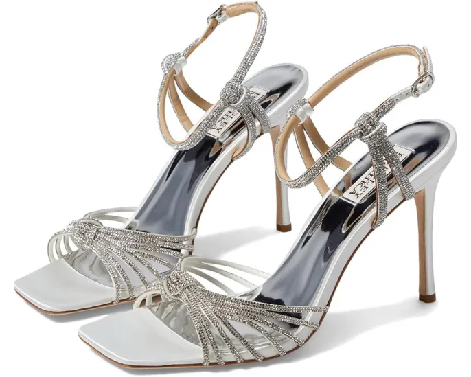 Босоножки Badgley Mischka Estella на шпильке с отделкой стразами