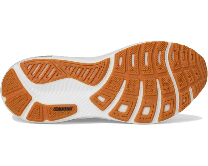 Кроссовки Ghost 17 от Brooks с двойным джаккардовым верхом