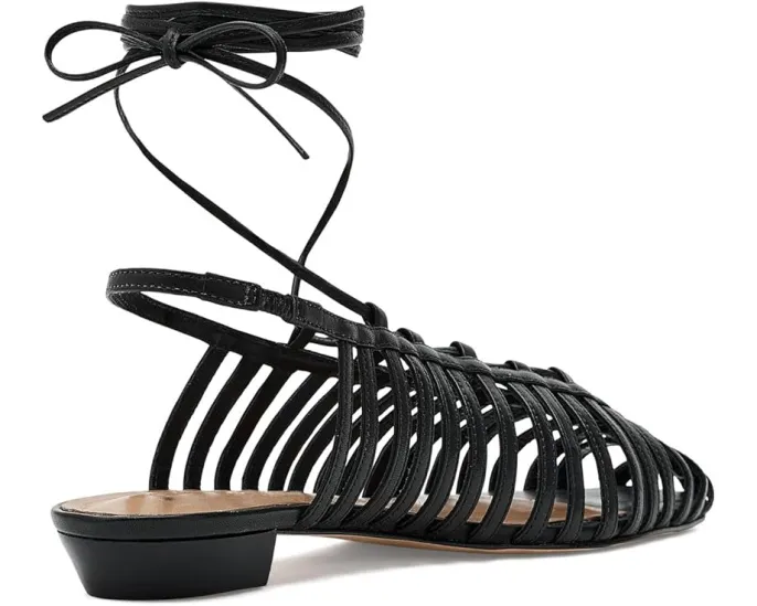 Босоножки Geneva с переплетением ремешков от Bernardo