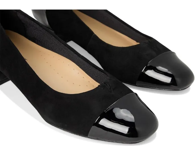 Туфли-лодочки Trotters Daisy с мыском из экокожи на устойчивом каблуке
