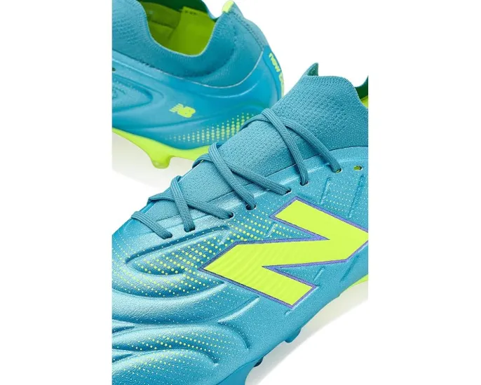 Бутсы New Balance Tekela Team Low Laced FG V5 с синтетическим верхом