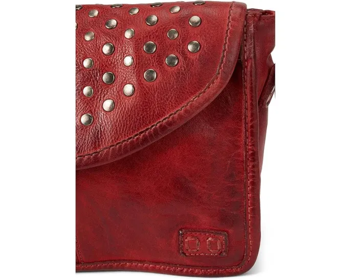 Кроссбоди Bed Stu Occurrence с шипами на клапане и съемным ремнем