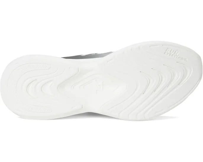 Кроссовки Podium с технологией FutureFoam от Athletic Propulsion Labs