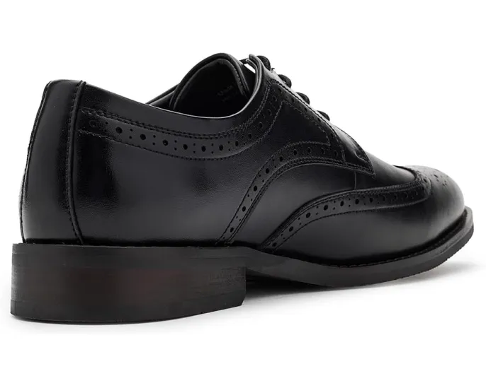 Оксфорды Steve Madden Aymmers с перфорацией броги и стелькой OrthoLite